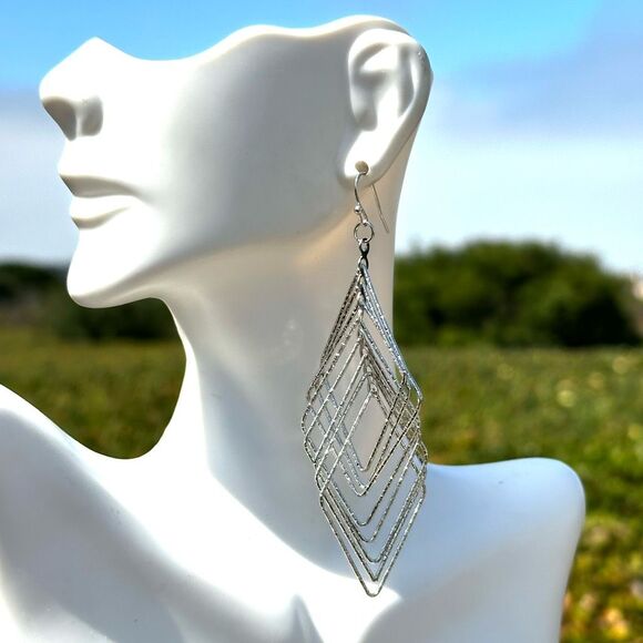 Silver tone geometric drop earrings - Picture 1 of 8